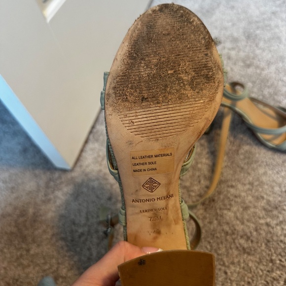 Blue/green heels - Picture 4 of 4